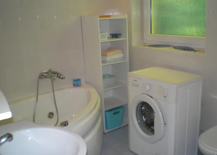 Monty - Kotor - * Crikvenica